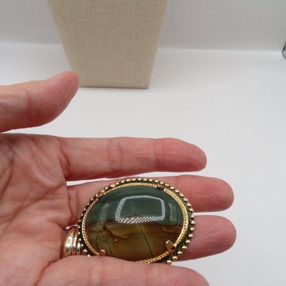 Landscape Agate Stone Gold Tone Brooch - Picture 3 of 5
